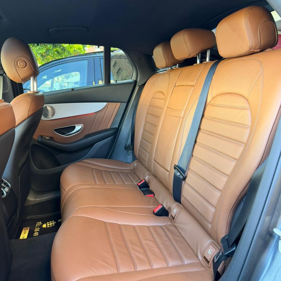 Mercedes-Benz GLC Coupé 300 de 2021