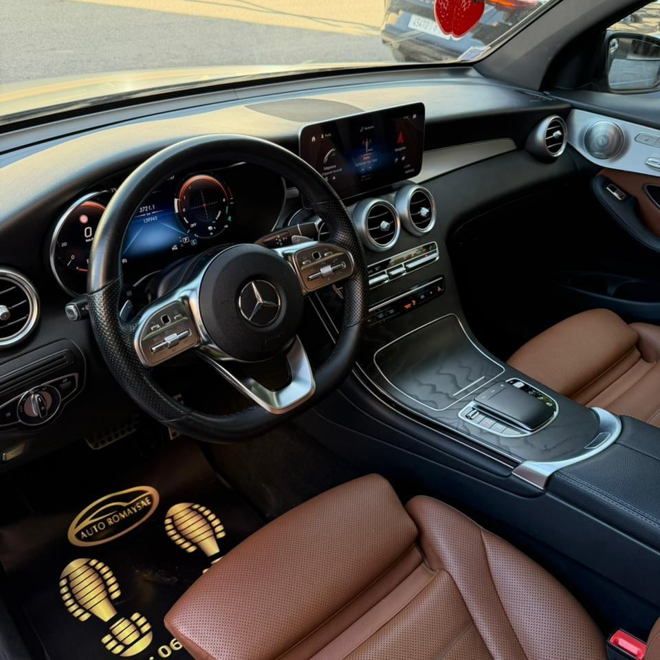 Mercedes-Benz GLC Coupé 300 de 2021
