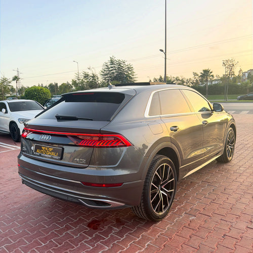 Audi Q8 2021