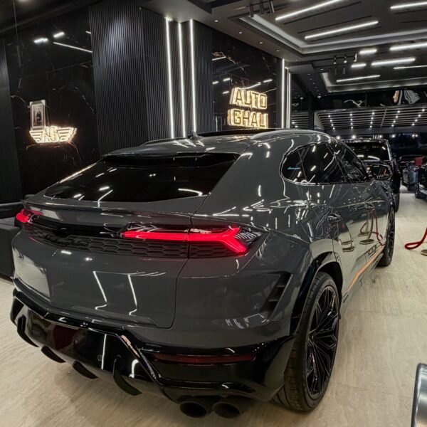 Lamborghini Urus SE 2026 