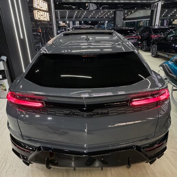 Lamborghini Urus SE 2026 