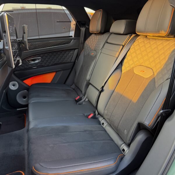 Bentley Bentayga 2025